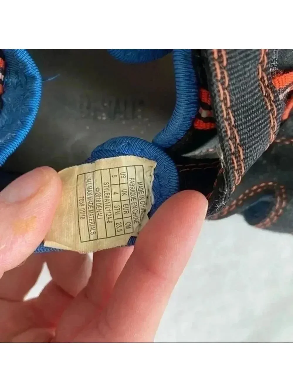 Denali Fisherman sports big kids Sandals size 5